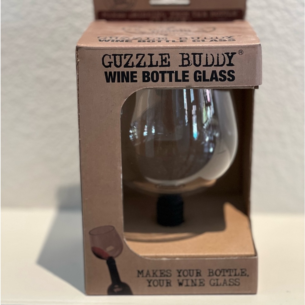 NWT Guzzle Buddy Wine Bottle Glass. Makes your bottle a glass!!